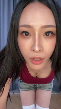 Modelmedia asia - sopir pengantar barang ngentot sama cowok penggila emas