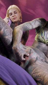 Anal Fuckmachine Destroys Cute Tattoo Girls Asshole - Lesbian Squirt Action