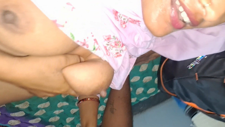 Rakesh: Desi Hot Girl Friend Boy Friend's Hot
