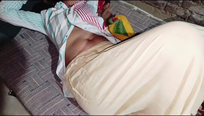 Indian sex2: Секс з індійською зведеною сестрою всю ніч