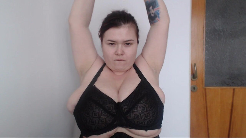 Roxanne Miller: Peitos na sua cara