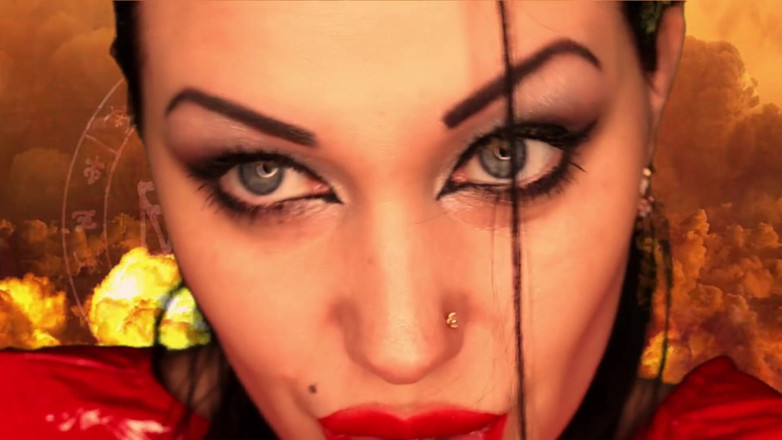 Goddess Misha Goldy: Inside of a Devil! Devour Fetish!