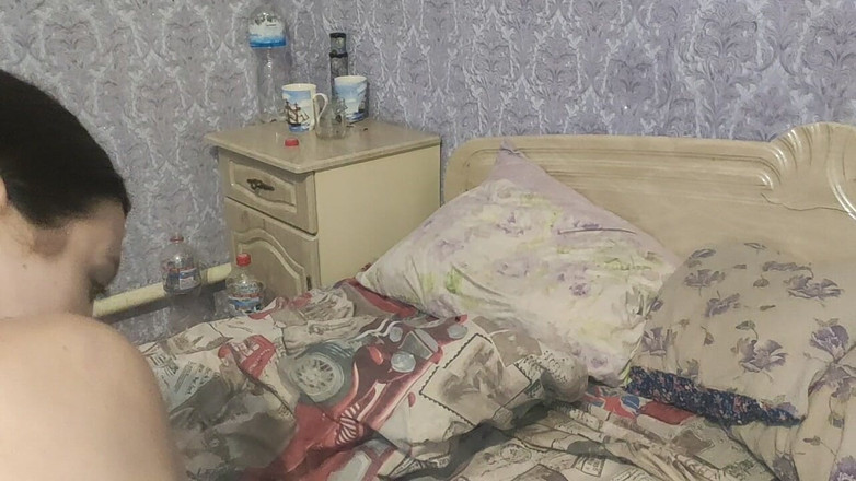 DirtyLubov: Oral dan dubur dengan awek berambut hitam