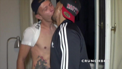 Raw French Bad boys: Danye fucked bareback by top Latino master