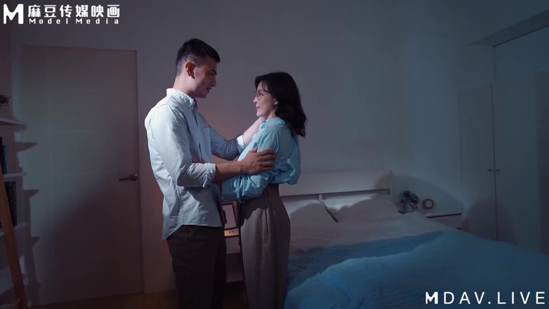 ModelMedia Asia: Man-0003 Love That Can't Be Touched