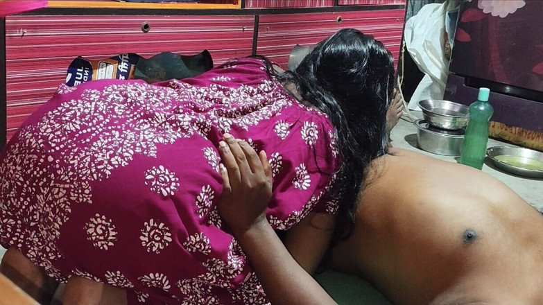 Fullmoti9: Hindi Desi Bhabhi and Dewar Ji Indian Sex