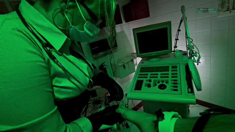 Strict Senz: सुधार के चिकित्सा देखभाल संस्थान पहली परीक्षा