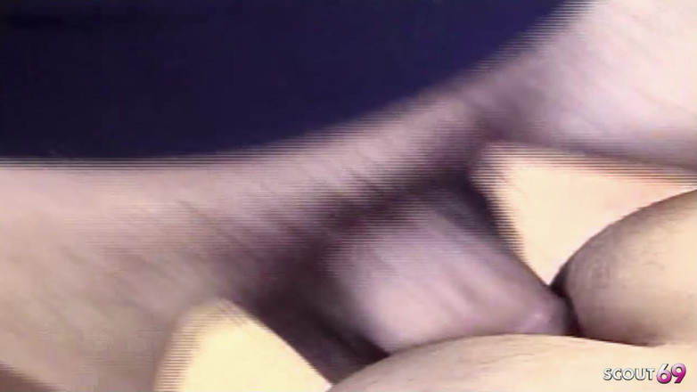 Shemale TS Collection: Sarışın transeksüel erkeklere göt dilliyor ve açık havada götten sikiyor