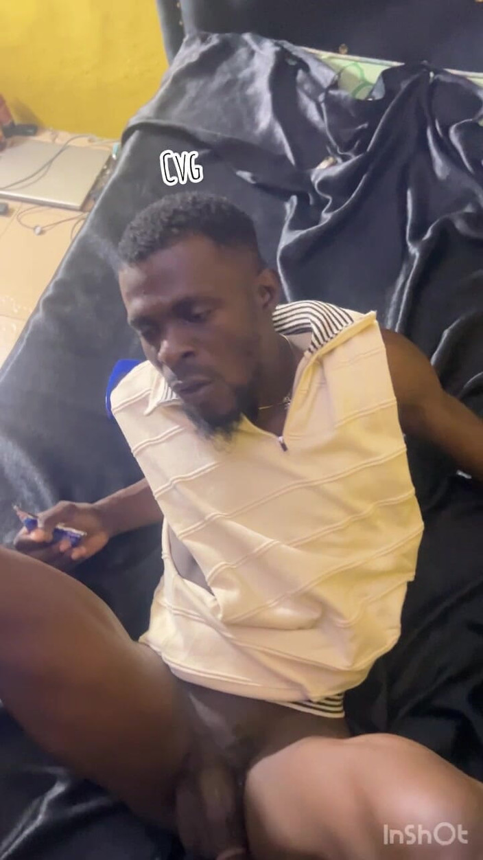 Creamyverseguy2: 내 보지를 다루기 위해 전 여친을 초대해야해