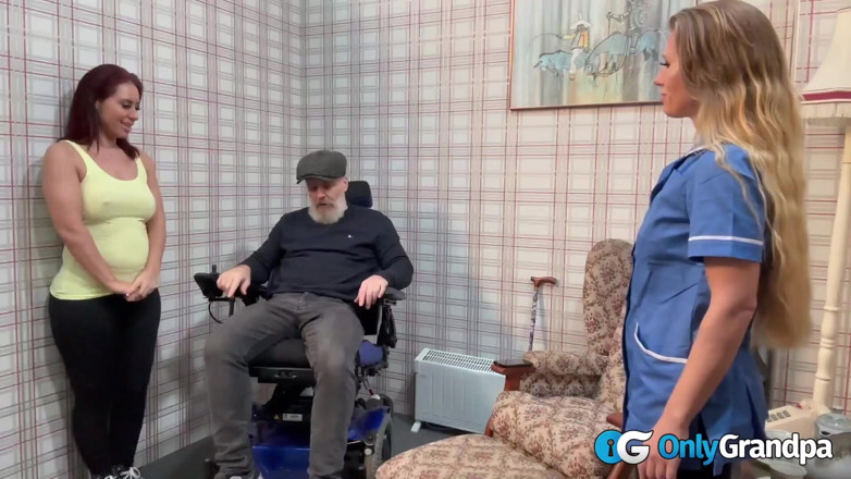 OnlyGrandpa: Menyusahkan Penduduk