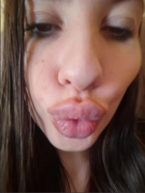 ElzaKom: I'm Young, but I Love Being with Older Men