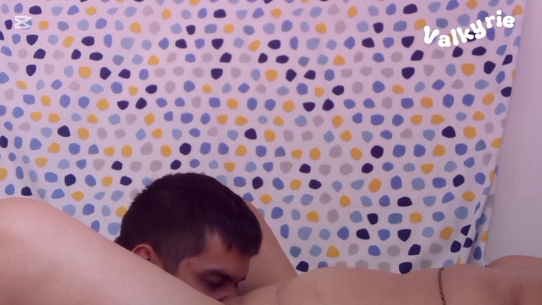 Valkyrie and Luigy Couple: Heerlijke pijpbeurt van mijn minnaar