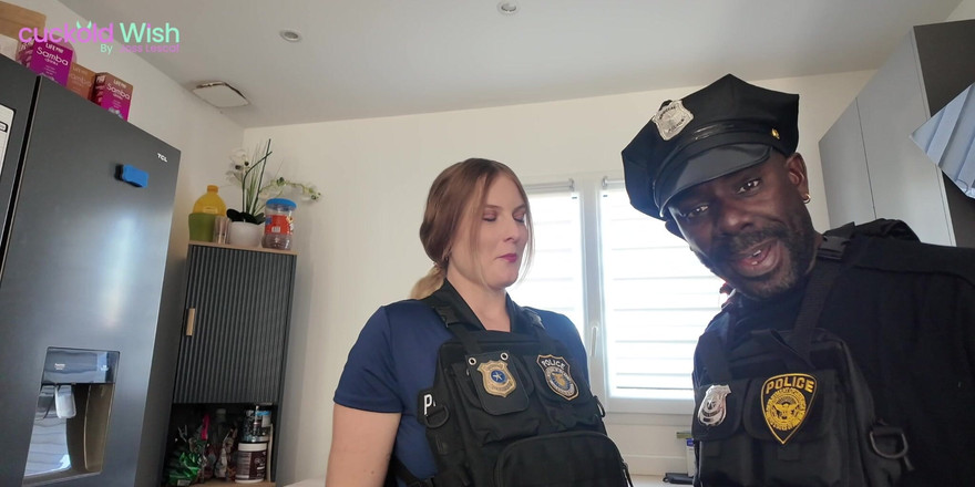 Joss for Cuckold wish: Polis Valentine Baxton rakan sekerja tidak pernah mengongkek si jalang