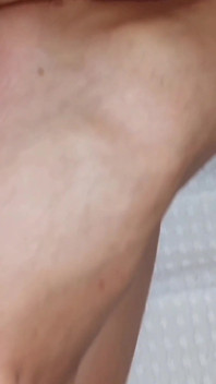 素人金髪妻身体崇拝