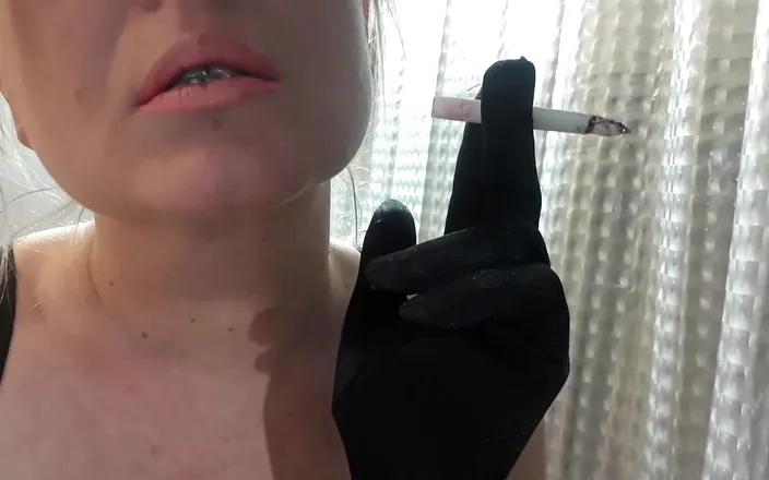 Aqua Pola: Compilation Smoke Two Cigarette Slim and