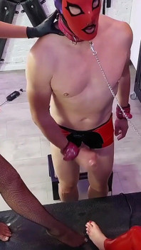 2 Mean Girls - Slave Must Eat Cum