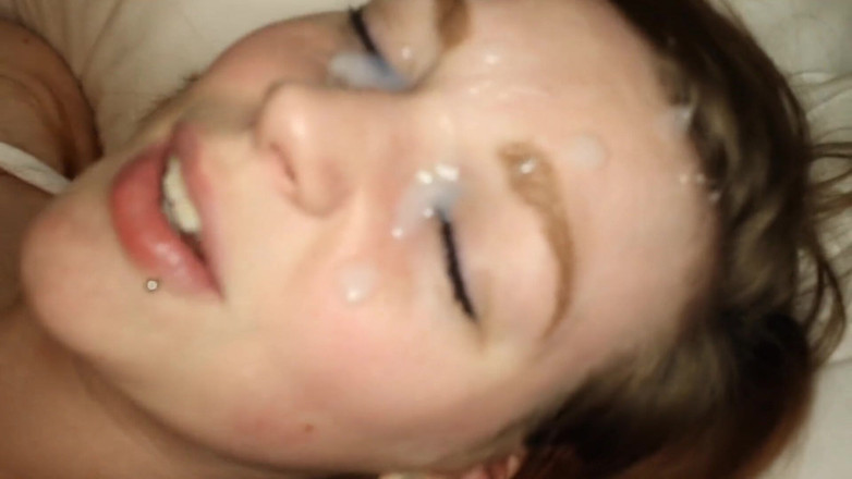 GamerGirlRoxy: Cum in my eyes