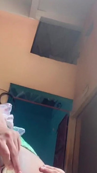 Por favor cómprame un tapón trasero, no tengo.