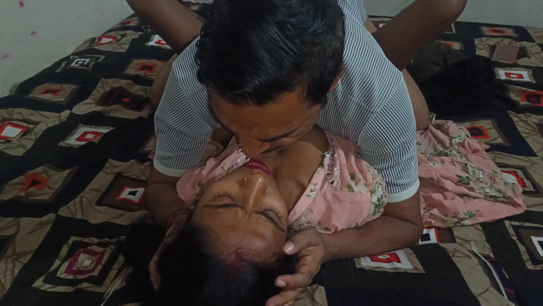 Truefuker: Un simple mari et une fille desi