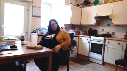 SSBBWLadyBrads: BBW SSBBW fanfiction fantasy eating and body growth