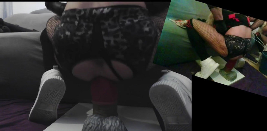 Damaged Hole: मेरे तीन सबसे बड़े dildos मेरी तंग गधे में प्रवेश