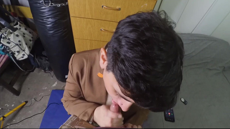 TheArtOfCum: Facial après le bureau