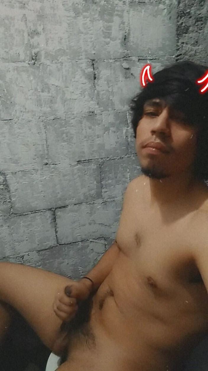 AlexAlejandro13: Grandes momentos en el baño