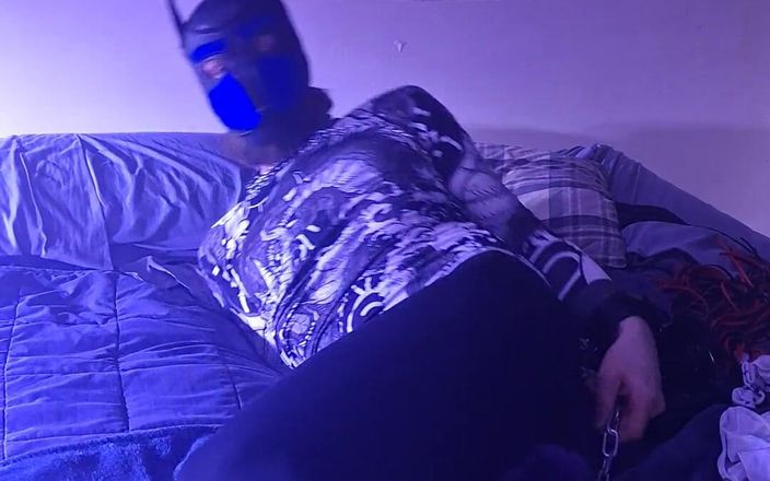 Robert48569: Vlastní svazování a ocasní nohy a řetězy