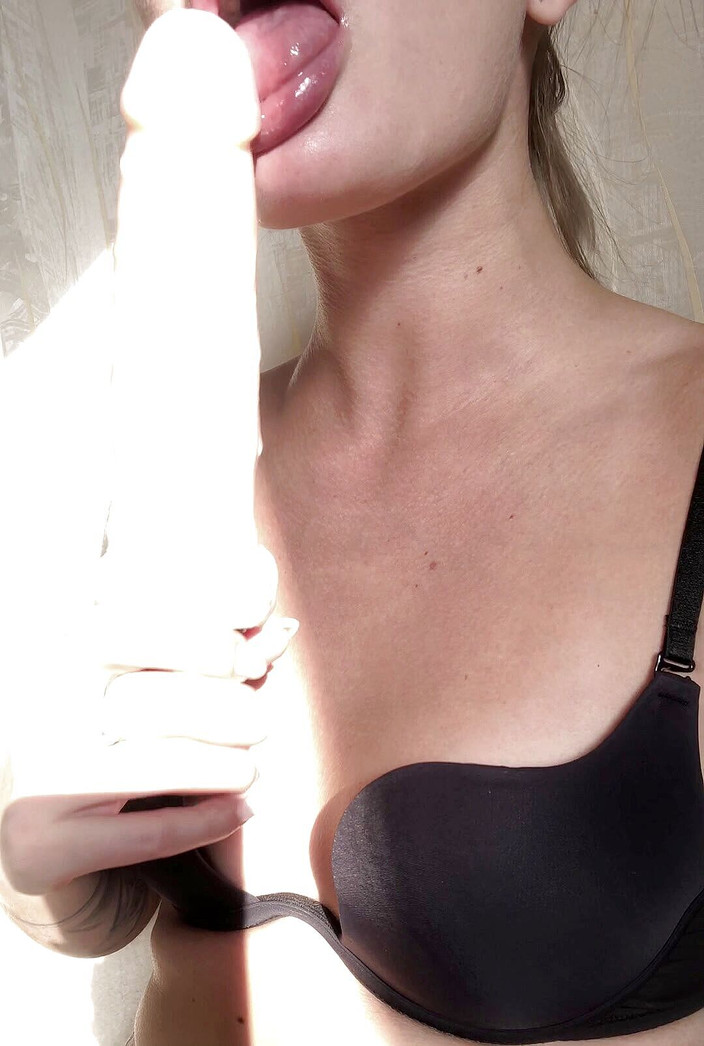 Wonder Jenny: Мінет з вібратором