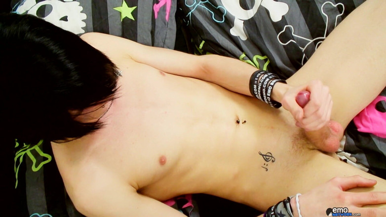 Homo Emo: หนุ่มอีโม่ดัตช์ Aiden Jacks ควยอร่อยของเขา!