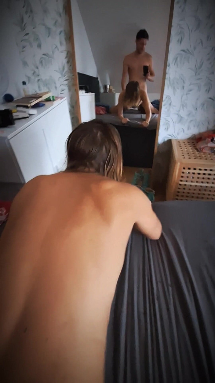 Mr_MrsRealCoupleX: Vedere la persoana 1 cu futai cu soție sexy pe la...