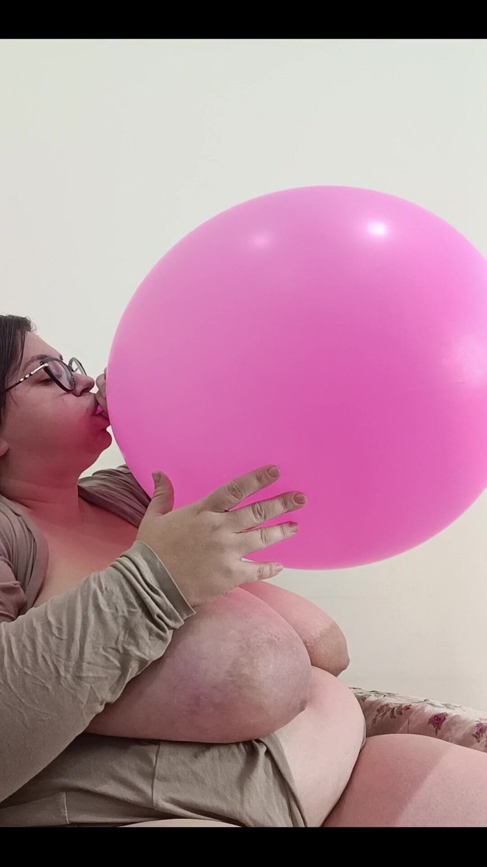 Nina Doll: Nina Doll