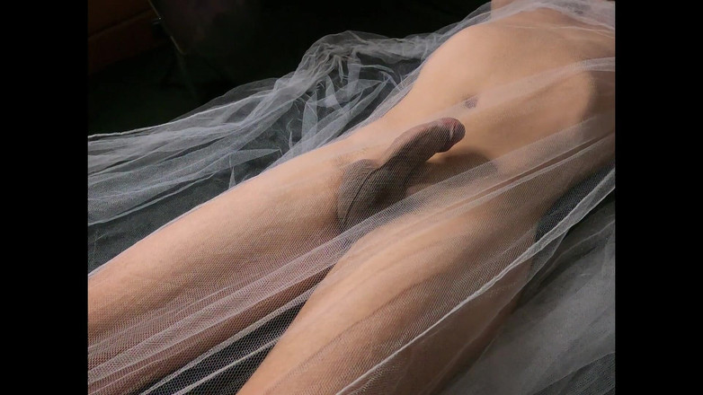 Cool Body: Kupiłem przezroczyste prześcieradła, dzięki czemu możesz cieszyć się moim mokrym...