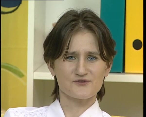 YOUR FIRST PORN: Carolina Fingert Ihre Busch - poesje - Carolina vingert haar bosje poesje