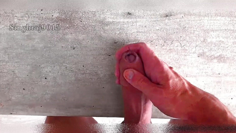 Bade Lund Wala: Masturbare Solo Cu Pulă Monstruoasă