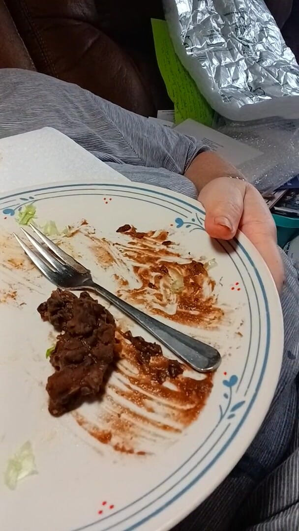 BBW nurse Vicki adventures with friends: Ate a big meal homemade taco dinner
