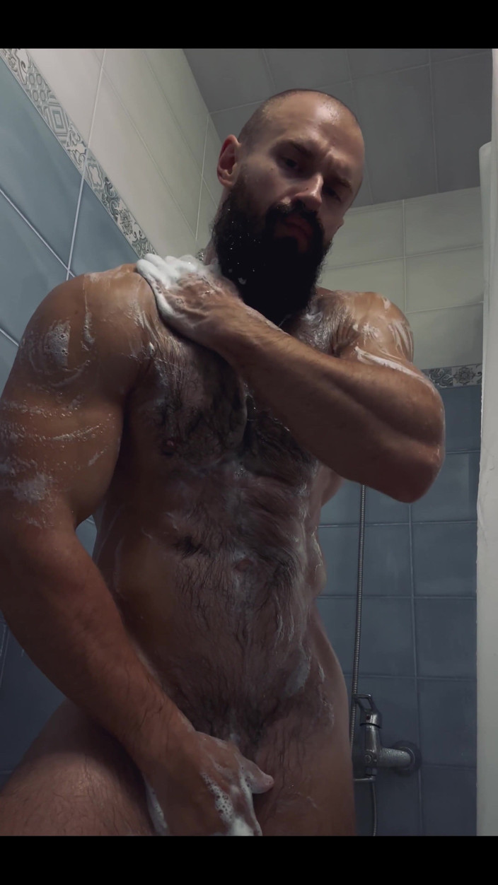 Mister Stone: Uso il vecchio gel doccia spice per rimanere fantastico