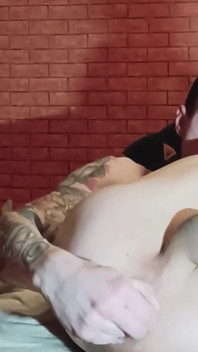 Anal em casa com consolo 2