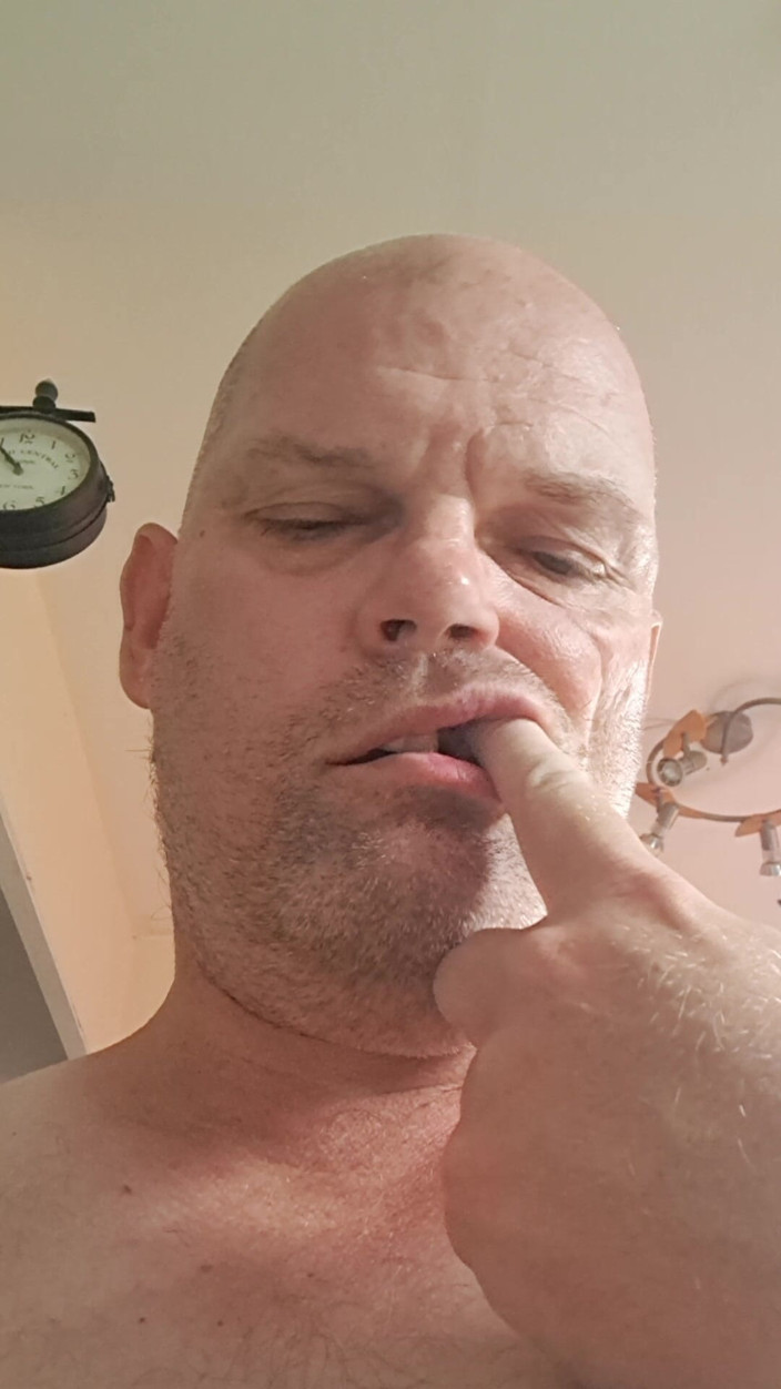 Fickspecht: Will the Slut Become a Whore?