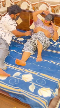 Seks diam-diam di dapur sama teman istrinya sendiri sambil bugil