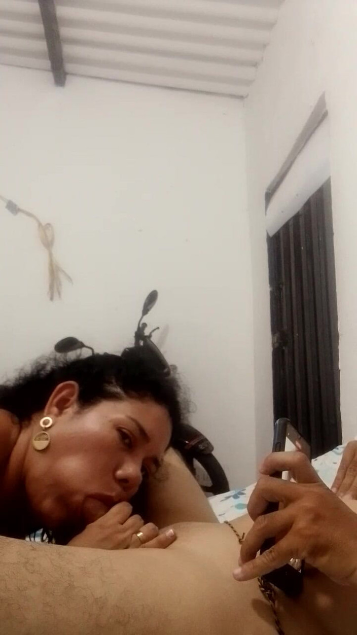 Valkyrie and Luigy Couple: Смачний глибокий мінет