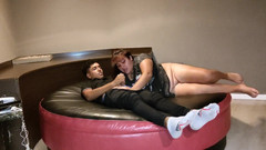 ALISONGONZALEZ26: Nechal jsem roztrhnout zadek po prohraném kulečníku, několikrát mě udělali !!