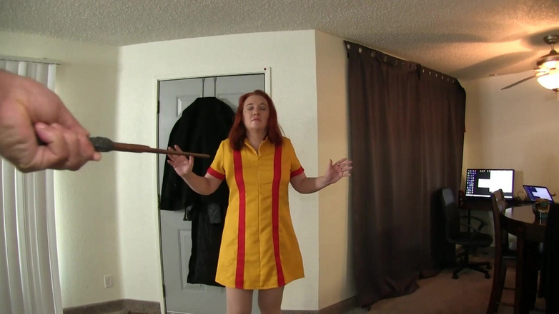 Evangelines Fetish: Чарівна бімбо мастурбує