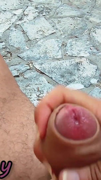 Ukazuji čůráka! Chytili jsme se! Učitelka honění Nahá u moře v Chorvatsku! - SlečnaCreamy