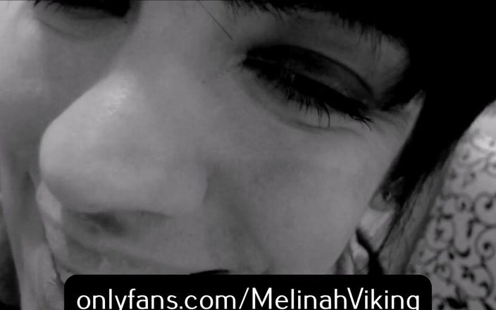 Melinah Viking: Adorazione dell&amp;#039;occhio