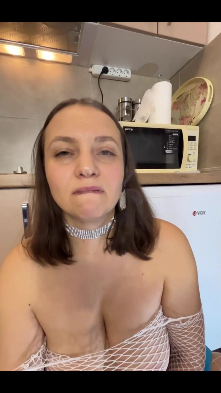 Crypto Mommy: Ik weet niet waarom, maar ik vind het leuk om...