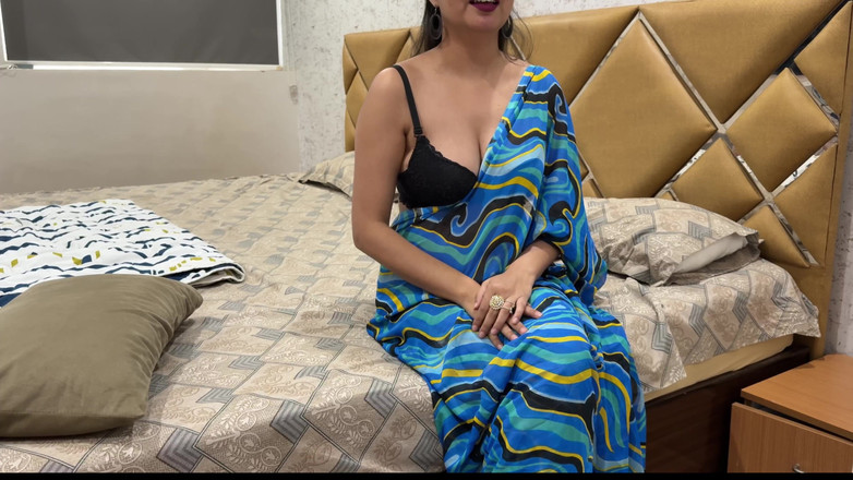 Saarabhabhi6: インド人の義父は、ヒンディー語で義理の娘の膣に彼のペニスを非常に強く突き刺しました