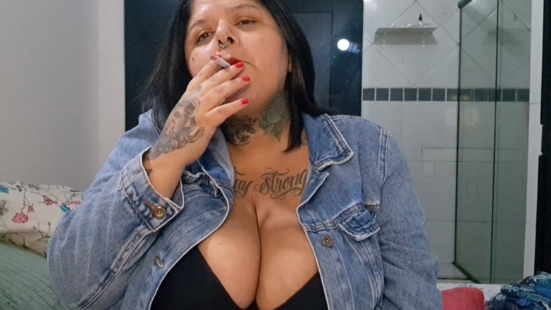 Mary Jhuana: BBW in Her Jacket, Smoking a Cigarette and Being Sexy