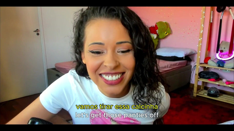 Espuleta Maia: Joacă ruletă - brunetă sexy în direct - Espuleta Maia