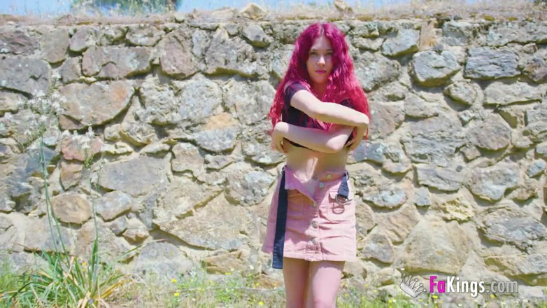 FAKings: 19 years old looks for more sex experiences at FAKings:...